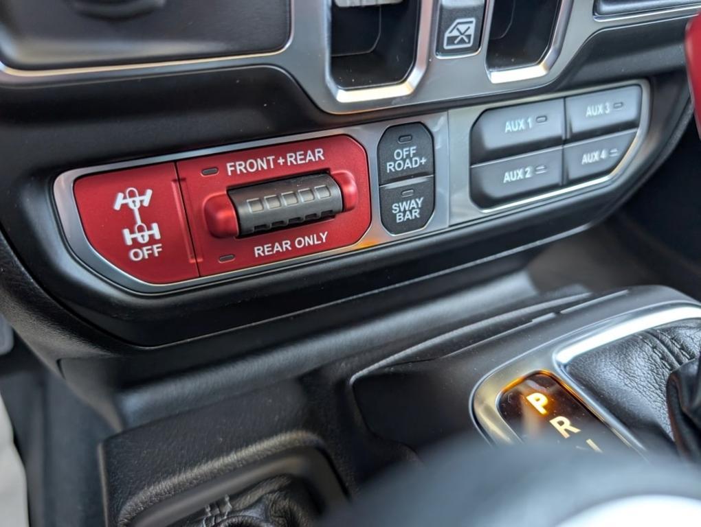 new 2025 Jeep Gladiator car, priced at $50,447