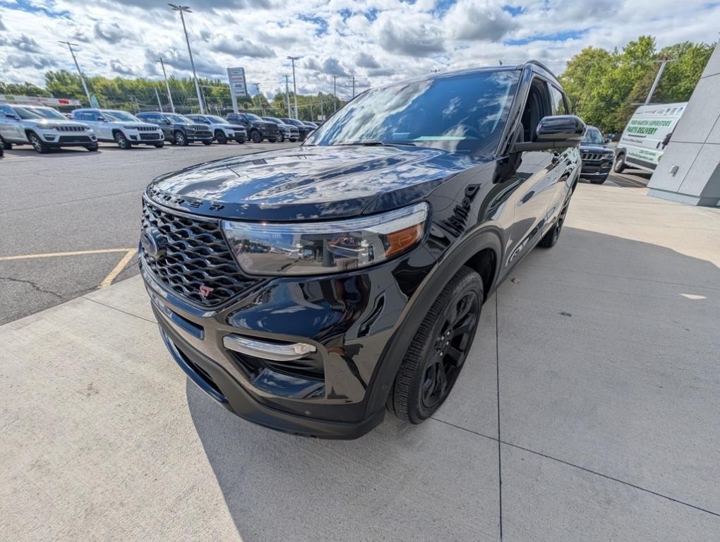 used 2022 Ford Explorer car, priced at $36,000