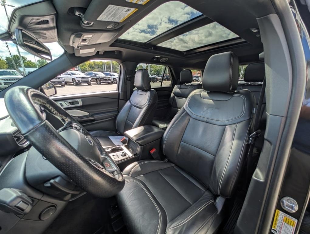 used 2022 Ford Explorer car, priced at $36,000