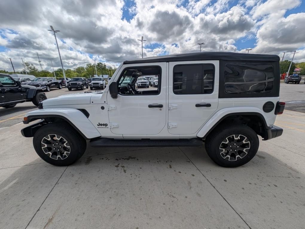 new 2025 Jeep Wrangler car, priced at $51,632