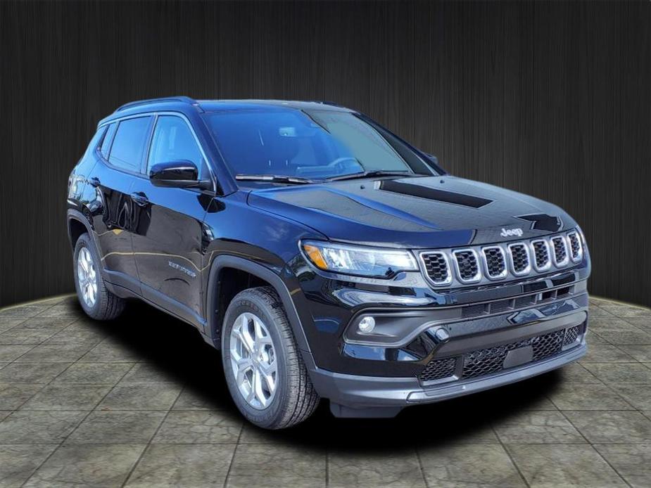 new 2024 Jeep Compass car, priced at $28,535