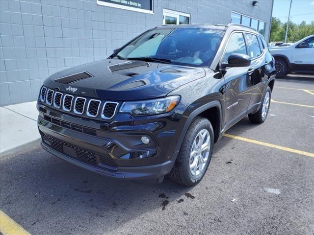 new 2024 Jeep Compass car, priced at $26,995