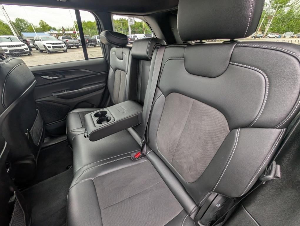 used 2023 Jeep Grand Cherokee car, priced at $33,991