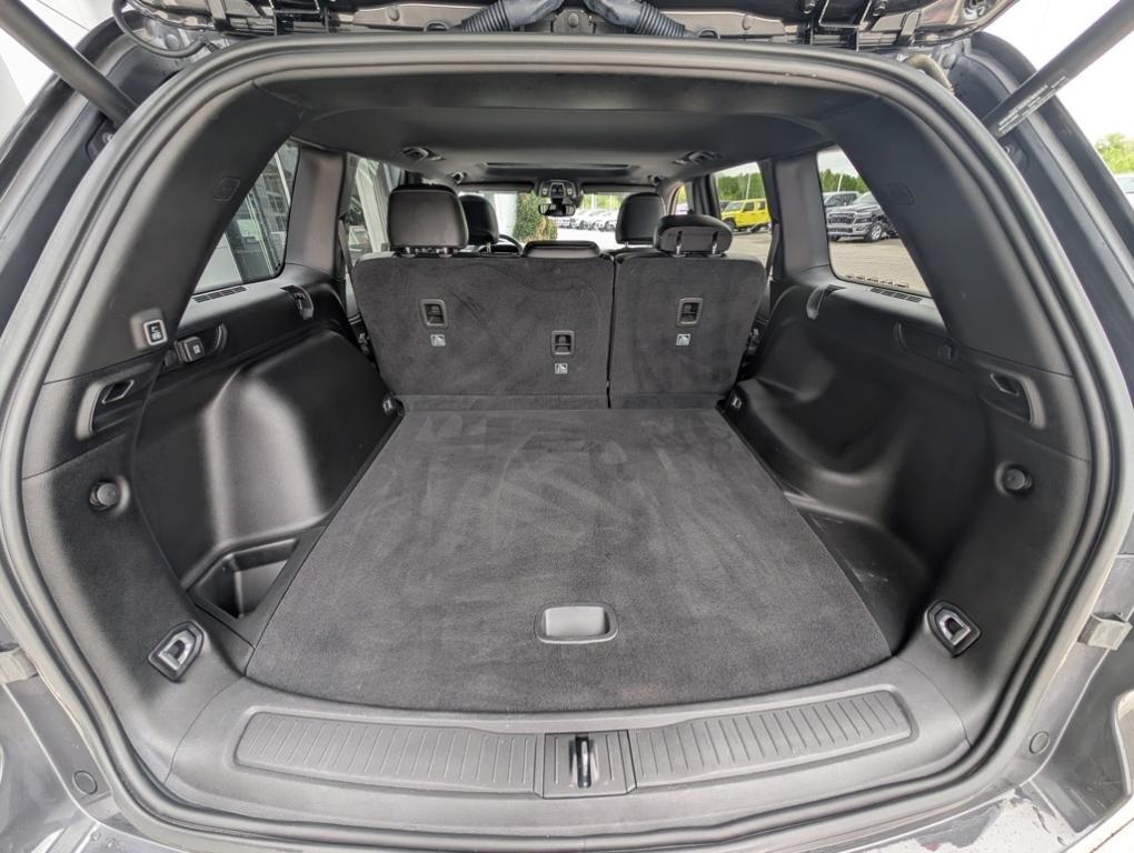 used 2023 Jeep Grand Cherokee car, priced at $33,991
