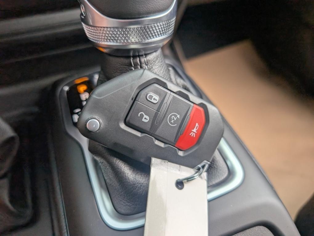 new 2025 Jeep Wrangler car, priced at $51,205