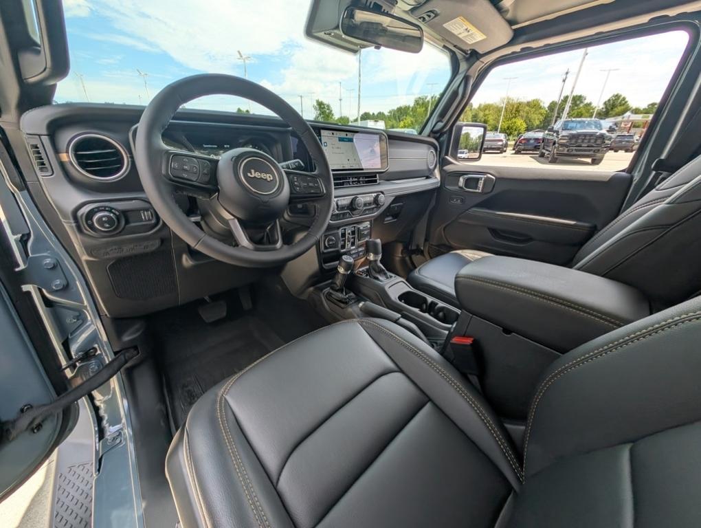 new 2025 Jeep Gladiator car, priced at $46,795