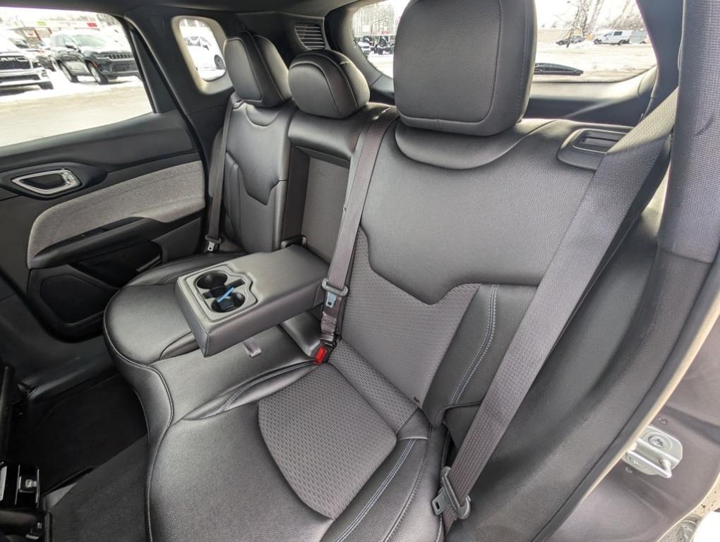 used 2024 Jeep Compass car, priced at $19,991