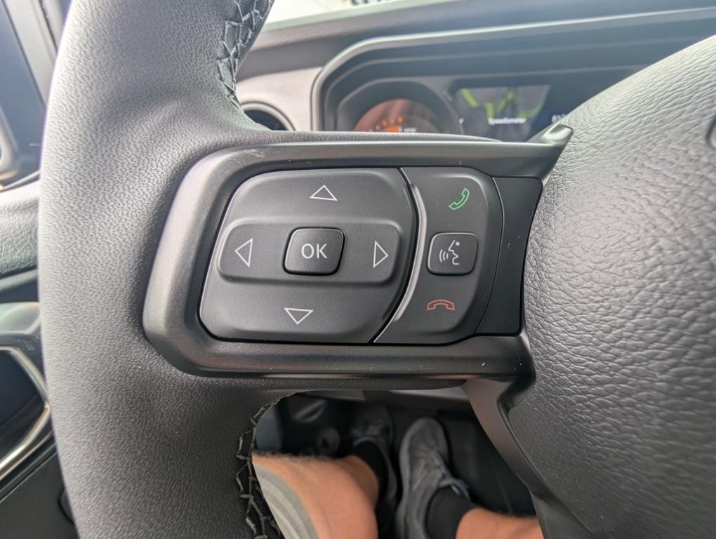 new 2025 Jeep Wrangler car, priced at $47,728