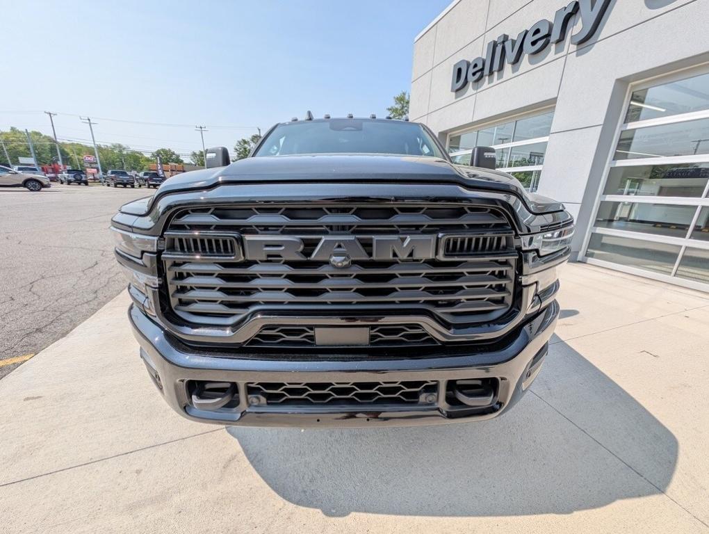 new 2025 Ram 3500 car, priced at $80,765