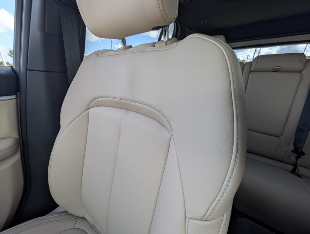 new 2025 Jeep Grand Cherokee car, priced at $45,760