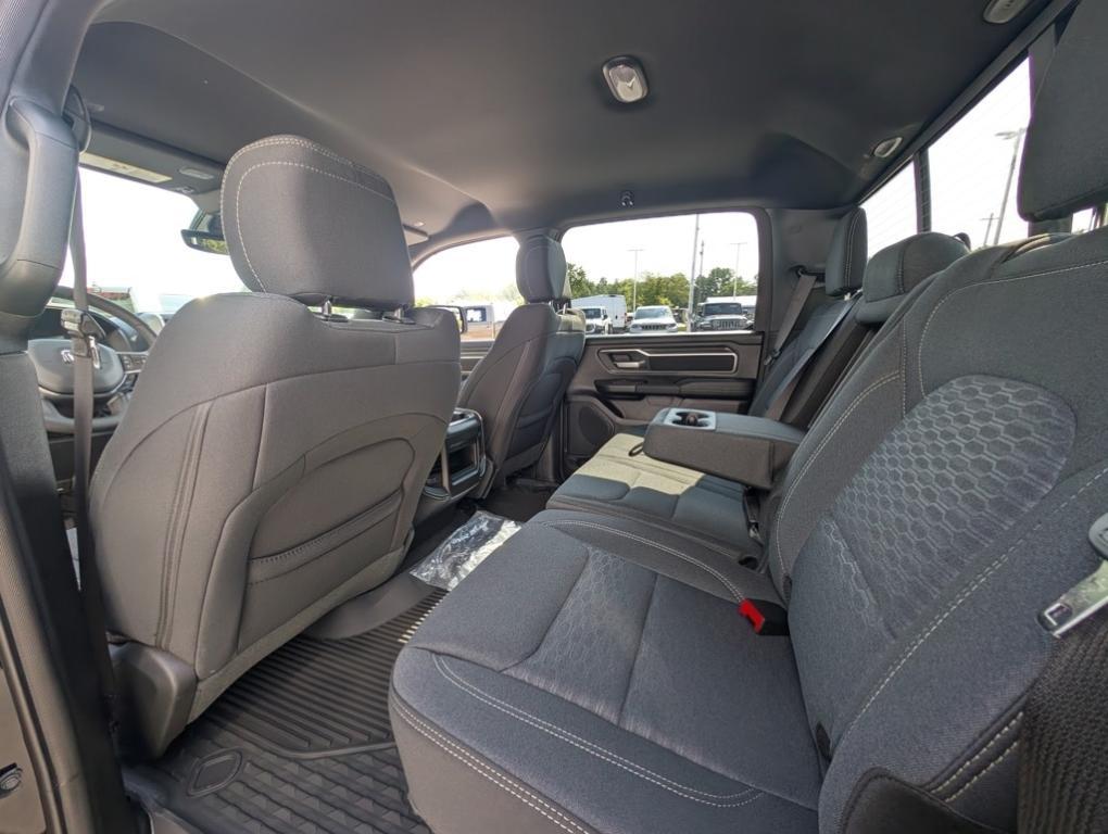 new 2025 Ram 1500 car, priced at $46,581