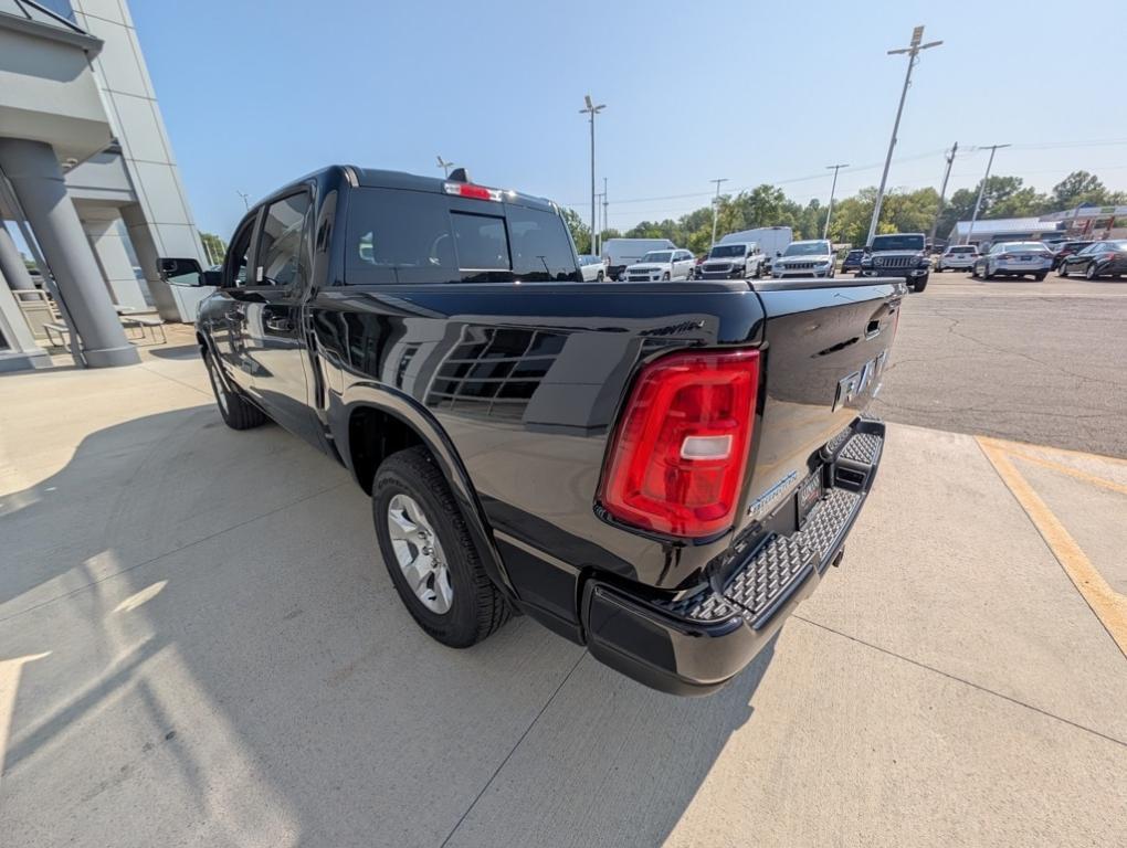 new 2025 Ram 1500 car, priced at $46,581