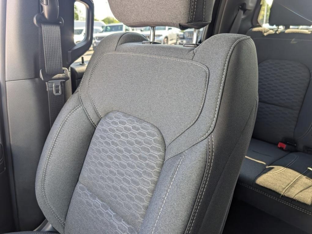 new 2025 Ram 1500 car, priced at $46,581