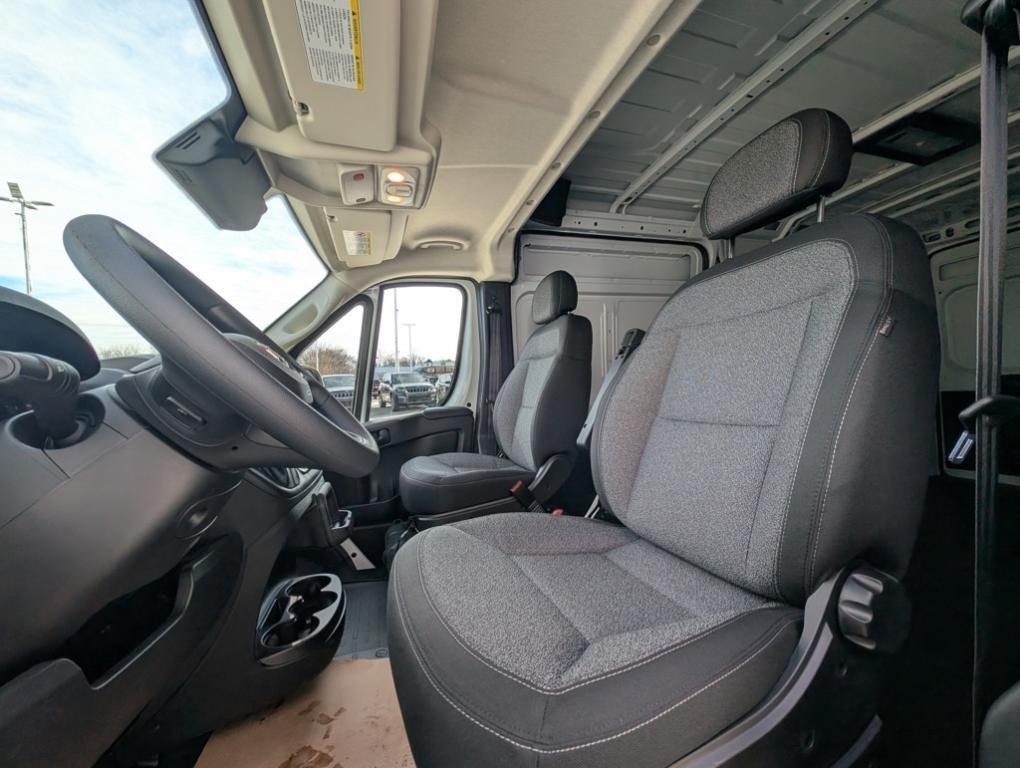 new 2025 Ram ProMaster 2500 car, priced at $49,270