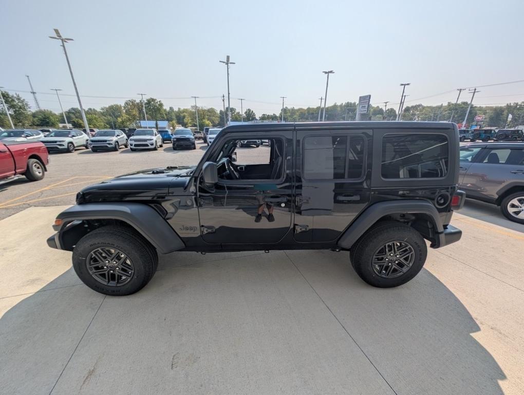 new 2025 Jeep Wrangler car, priced at $45,845