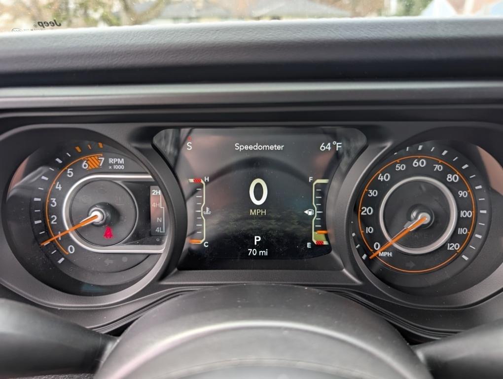 new 2025 Jeep Wrangler car, priced at $52,595