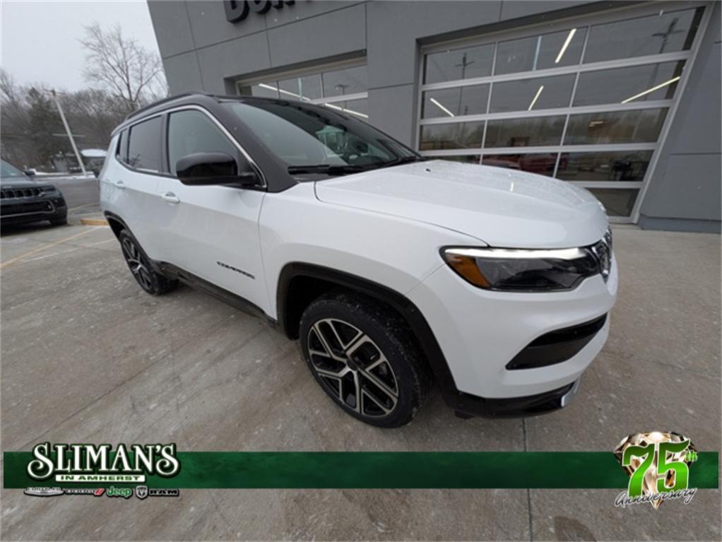 new 2025 Jeep Compass car, priced at $35,515