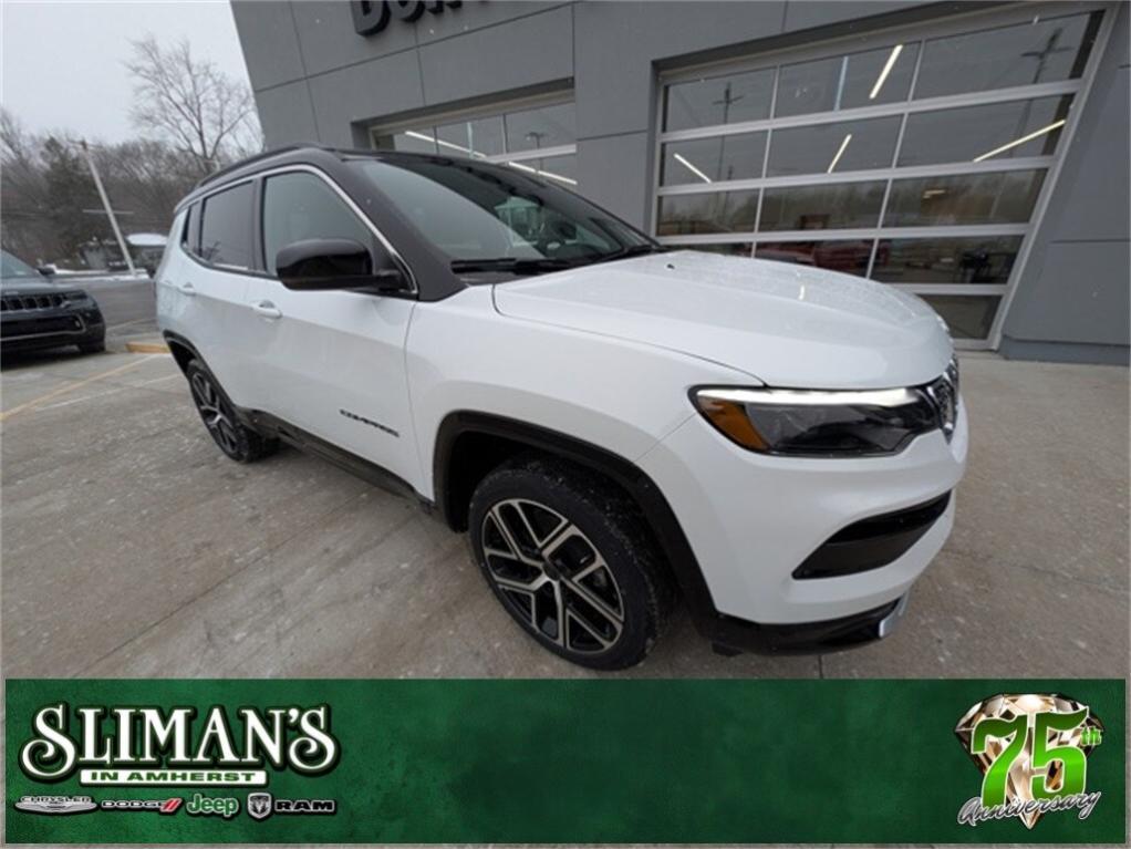 new 2025 Jeep Compass car, priced at $35,015