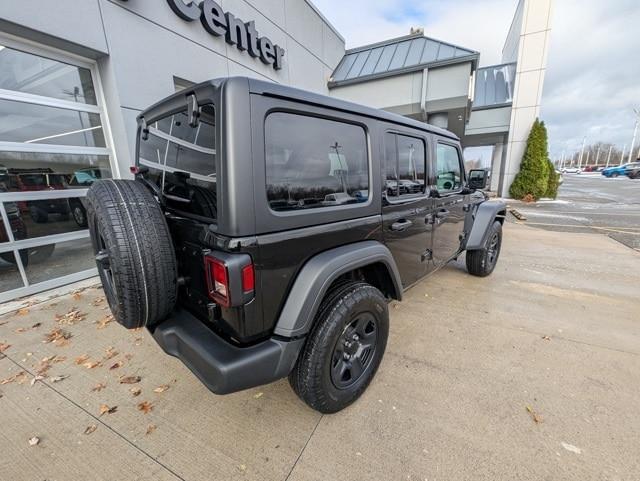 new 2025 Jeep Wrangler car, priced at $41,245