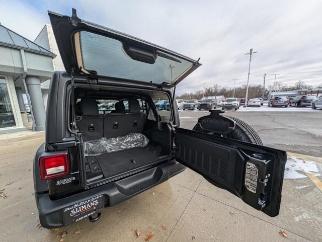 new 2025 Jeep Wrangler car, priced at $41,245