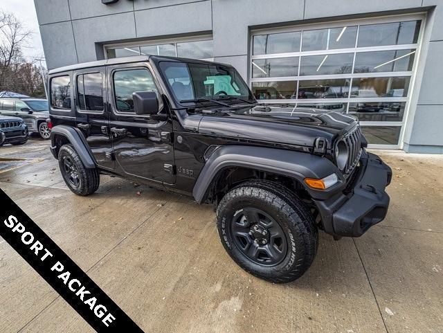 new 2025 Jeep Wrangler car, priced at $41,245