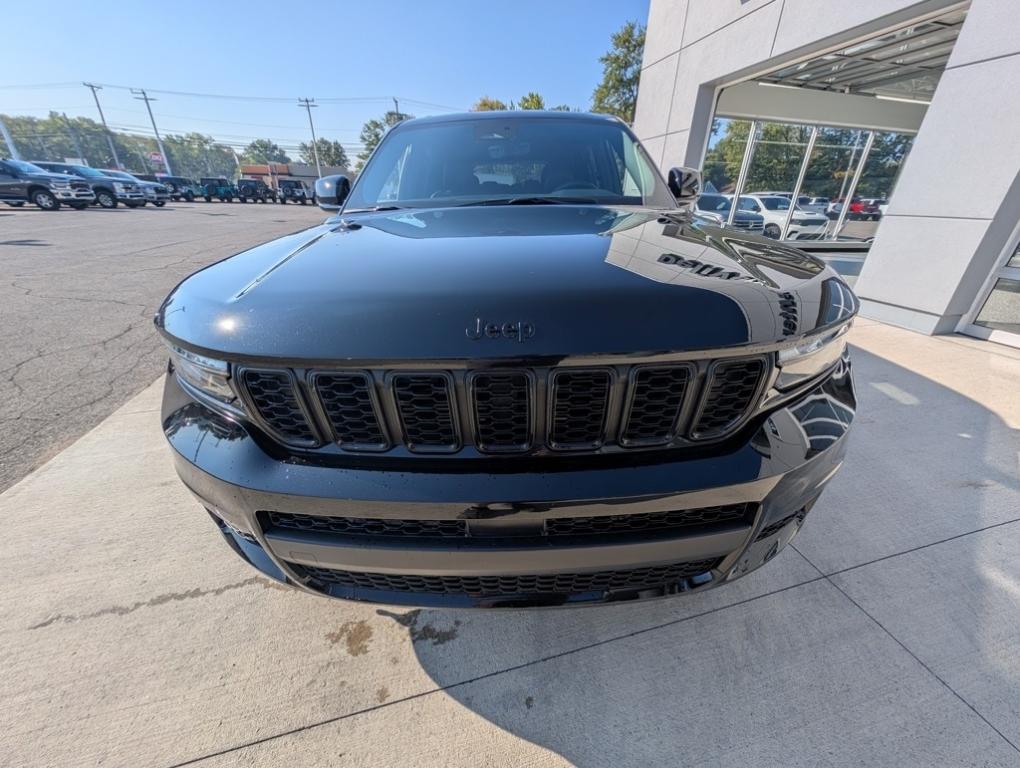 new 2025 Jeep Grand Cherokee L car, priced at $42,230