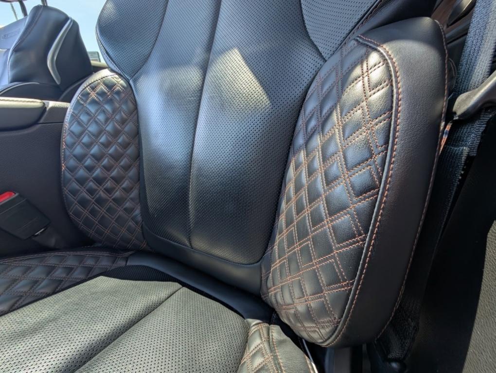 used 2022 Jeep Grand Cherokee car, priced at $38,800