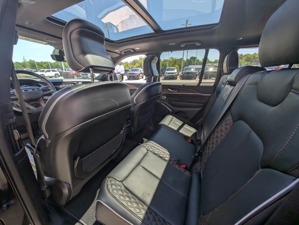 used 2022 Jeep Grand Cherokee car, priced at $38,800