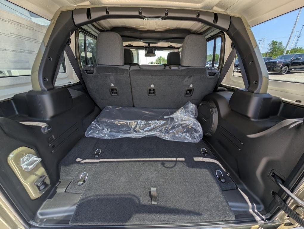 new 2025 Jeep Wrangler car, priced at $59,806
