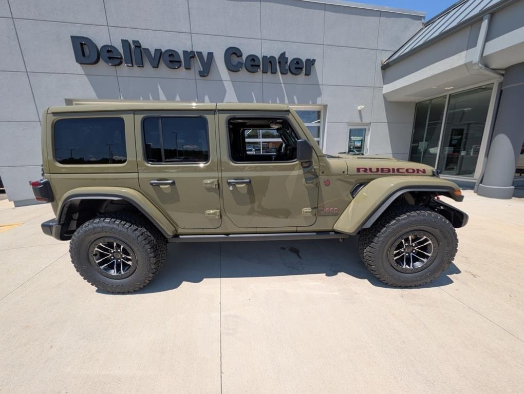new 2025 Jeep Wrangler car, priced at $59,806