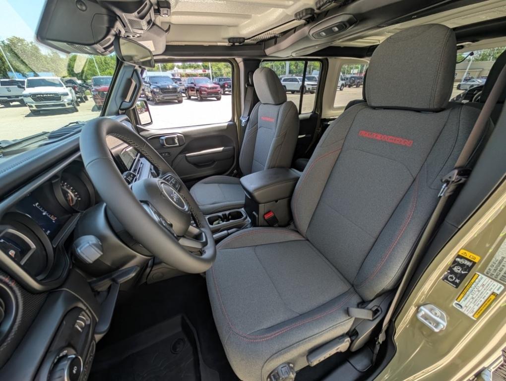 new 2025 Jeep Wrangler car, priced at $59,806