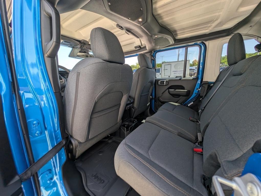 new 2025 Jeep Wrangler car, priced at $47,728
