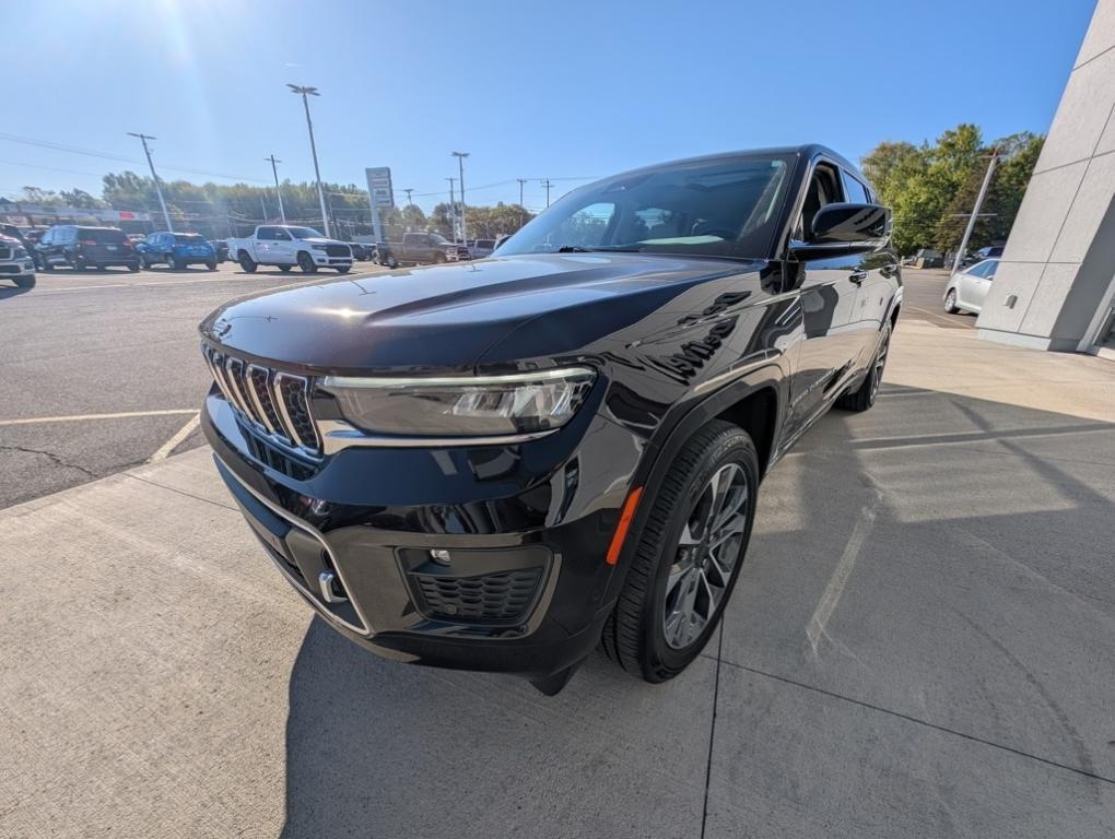 used 2023 Jeep Grand Cherokee L car, priced at $38,500