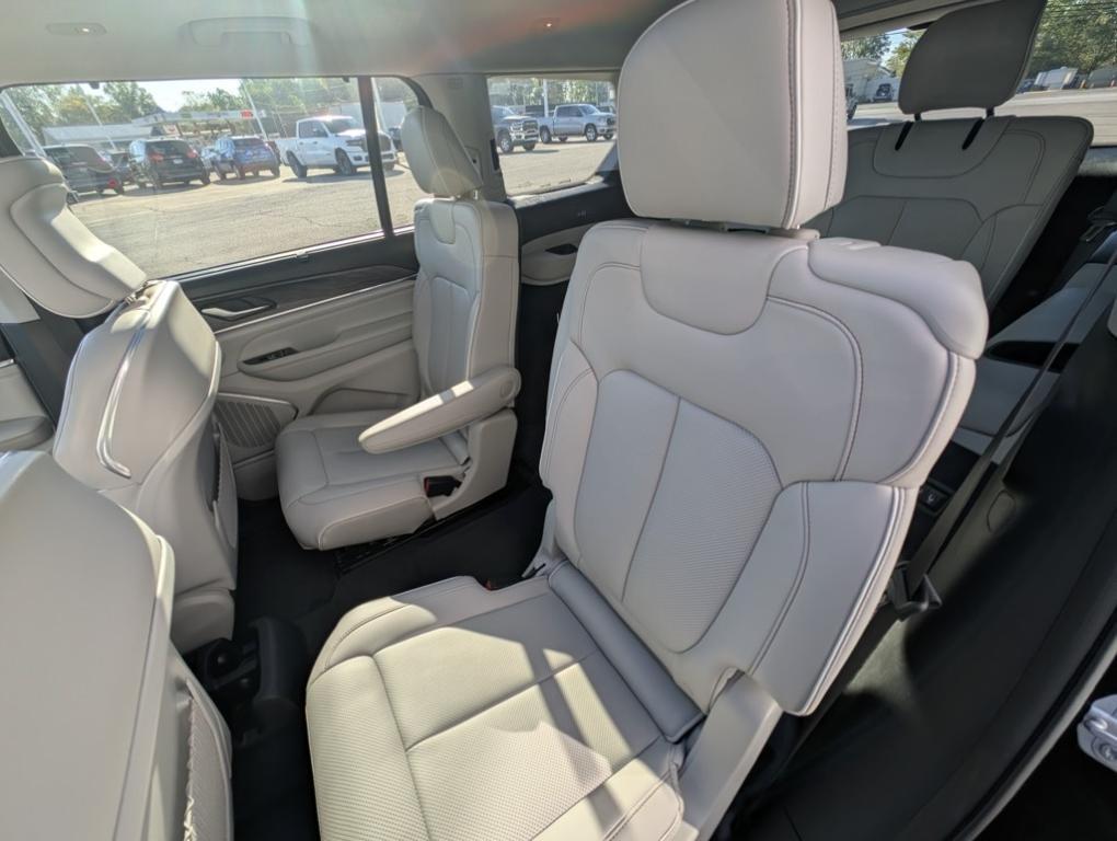 used 2023 Jeep Grand Cherokee L car, priced at $38,500