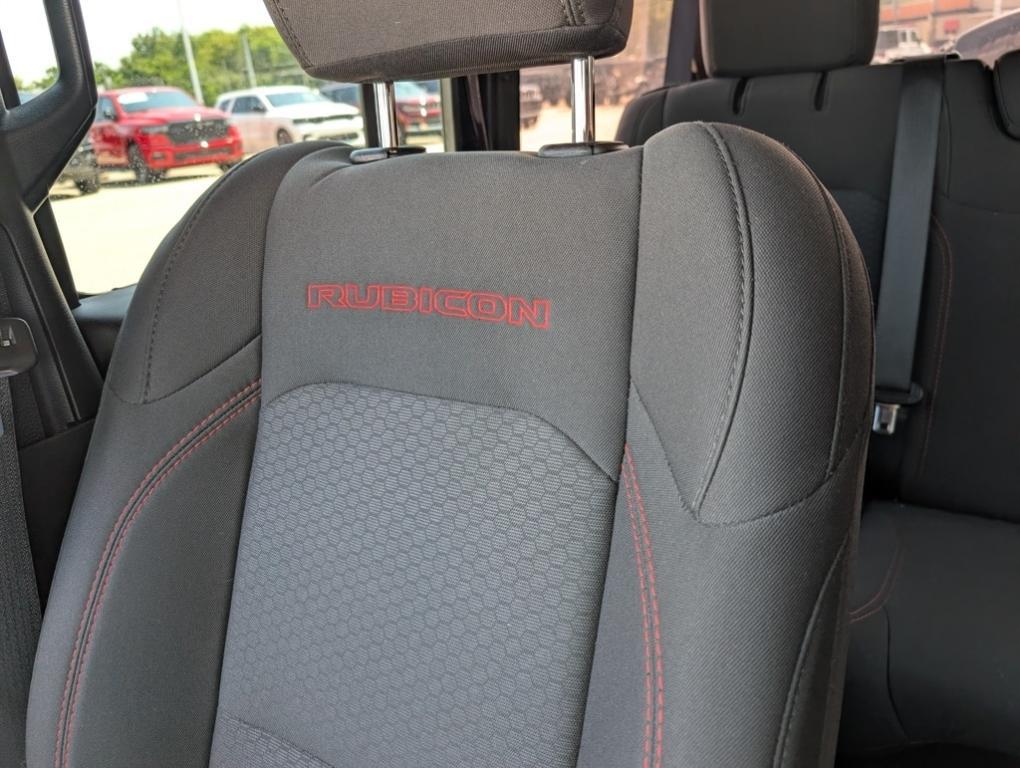 used 2022 Jeep Wrangler Unlimited car, priced at $36,991
