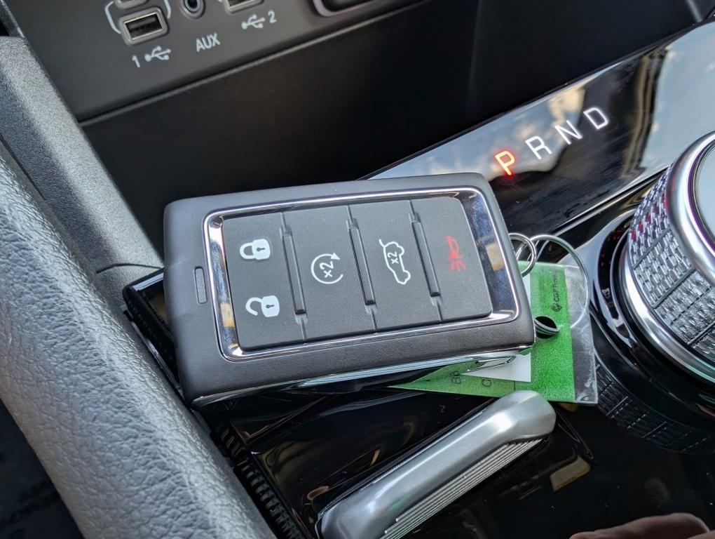 new 2025 Jeep Grand Cherokee car, priced at $47,165