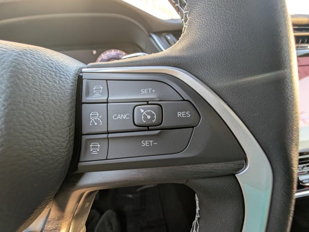 new 2025 Jeep Grand Cherokee car, priced at $47,165