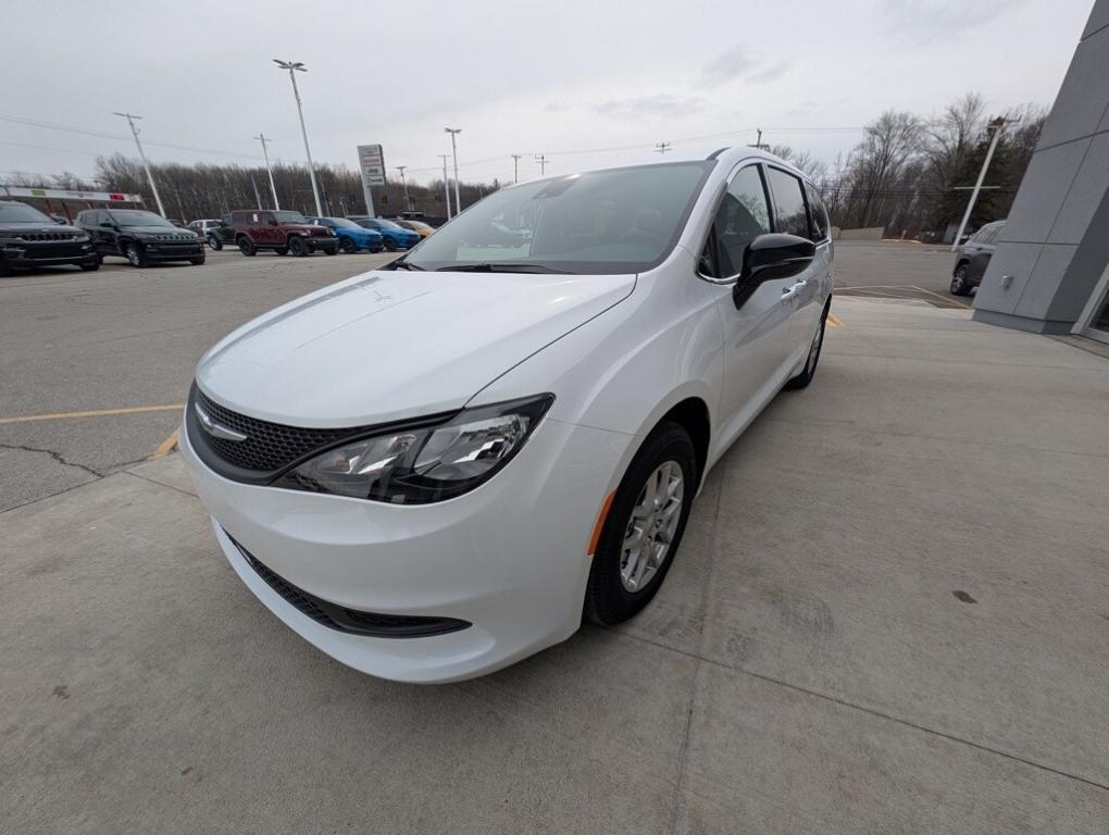 new 2025 Chrysler Voyager car, priced at $40,190