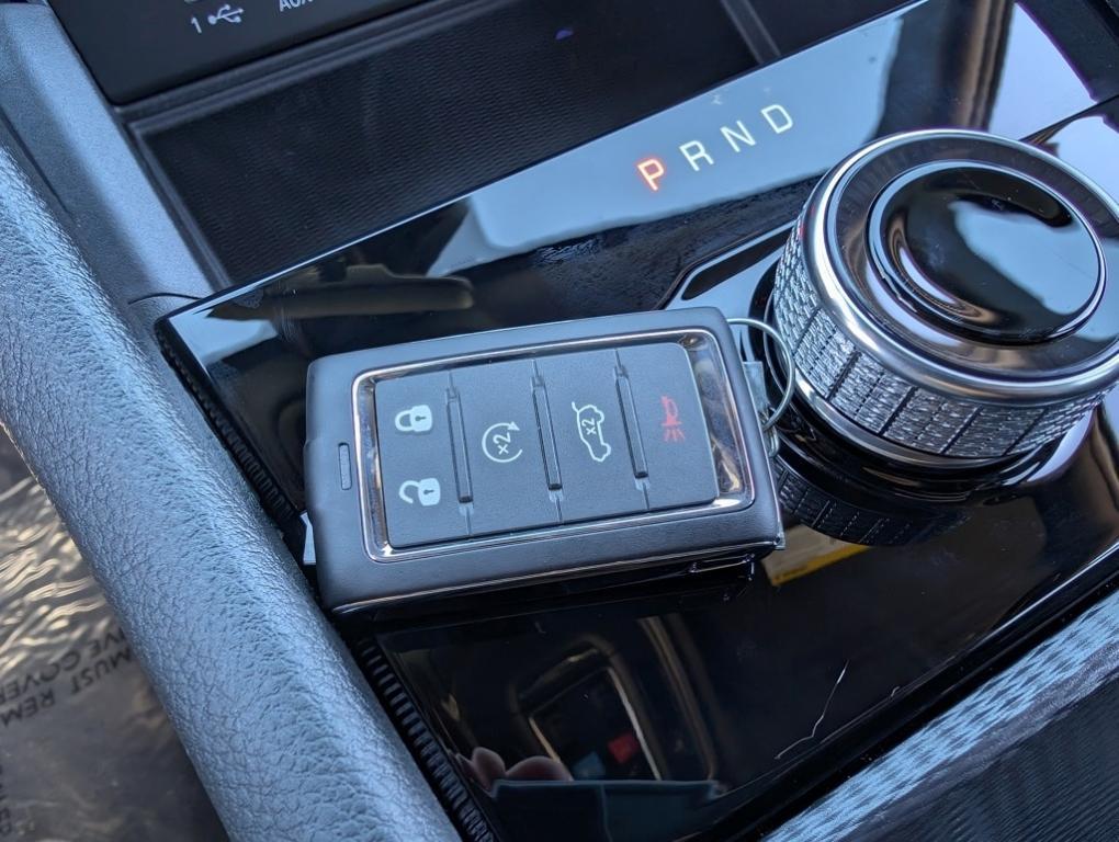 new 2025 Jeep Grand Cherokee car, priced at $43,885