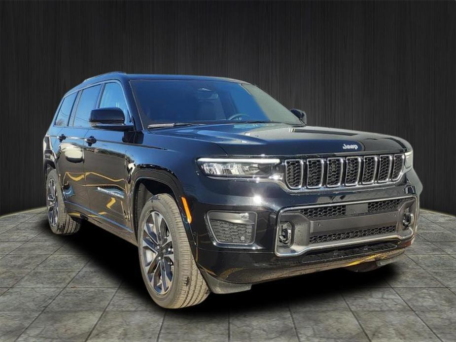 new 2024 Jeep Grand Cherokee L car, priced at $54,385