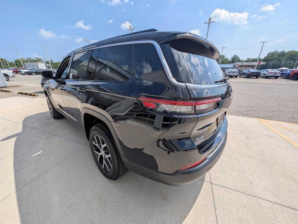 new 2025 Jeep Grand Cherokee L car, priced at $43,110