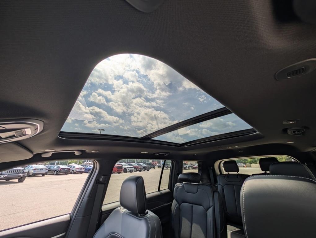 new 2025 Jeep Grand Cherokee L car, priced at $43,110