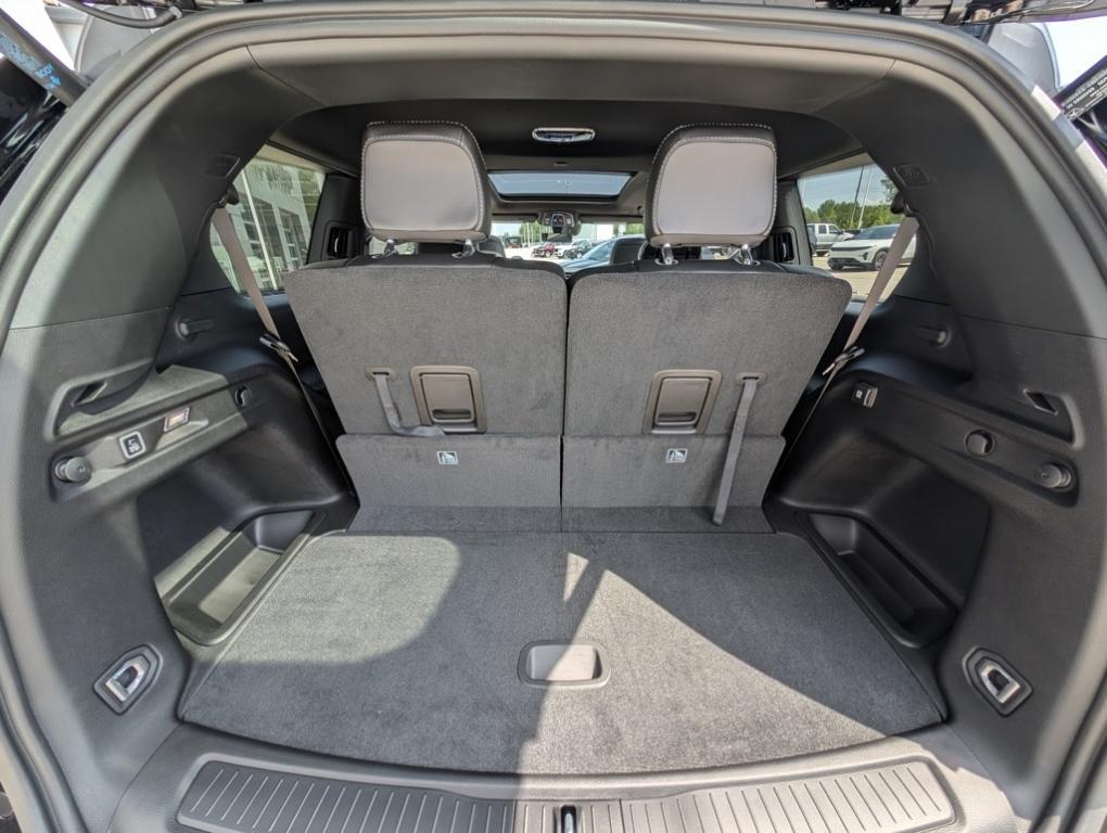 new 2025 Jeep Grand Cherokee L car, priced at $43,110