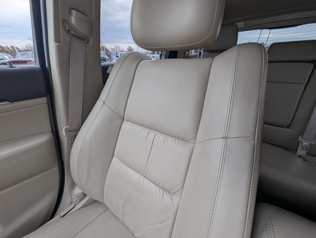 used 2015 Jeep Grand Cherokee car, priced at $12,291