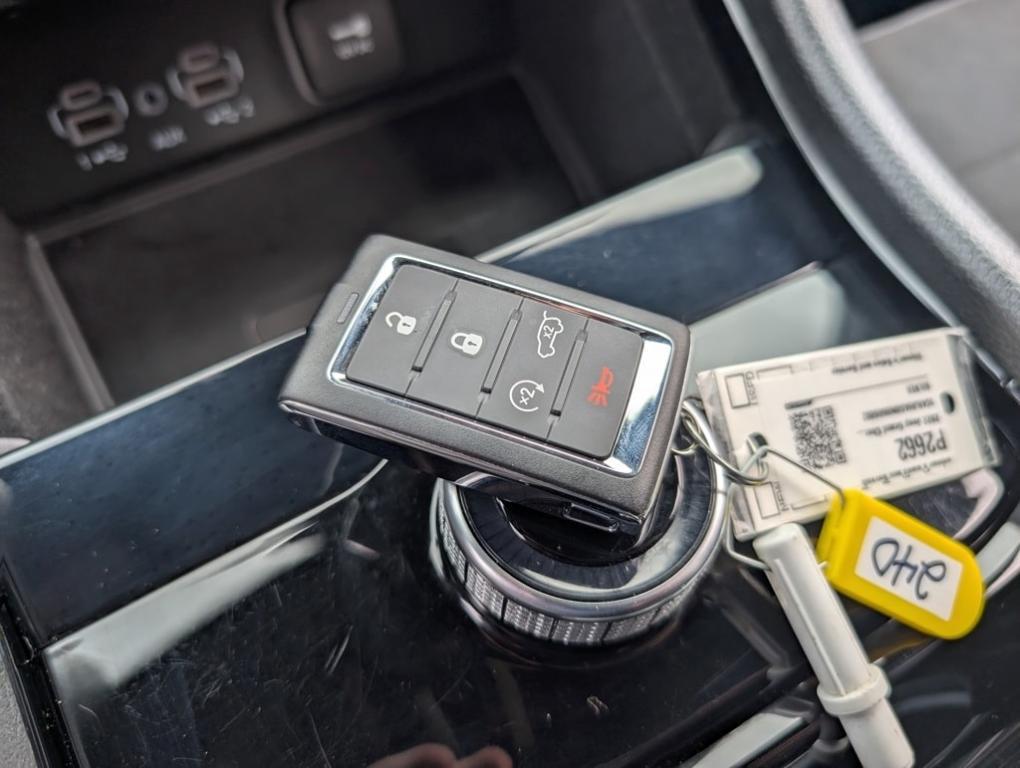 used 2022 Jeep Grand Cherokee car, priced at $32,911