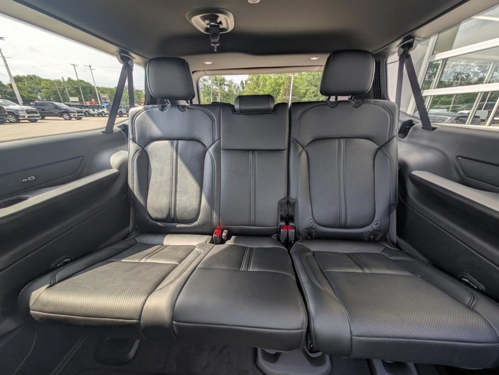 new 2025 Jeep Wagoneer L car, priced at $79,425