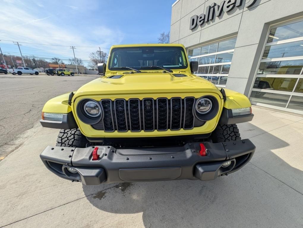 used 2024 Jeep Gladiator car, priced at $47,400