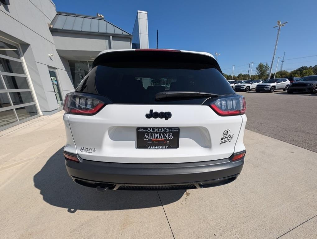 used 2022 Jeep Cherokee car, priced at $25,591