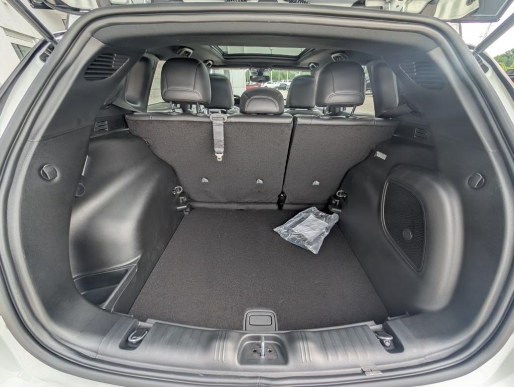 new 2025 Jeep Compass car, priced at $35,571