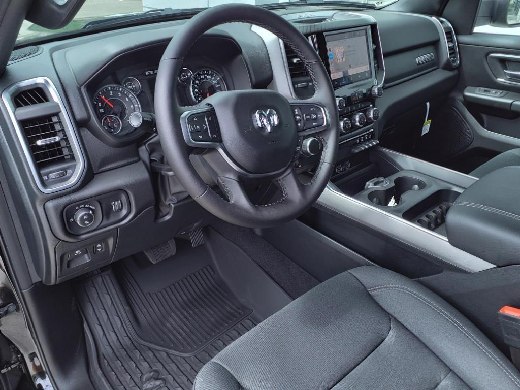 new 2025 Ram 1500 car, priced at $45,975